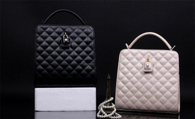 利羽箱包皮具加盟连锁火爆招商中 - 全球加盟网JiaMeng.com携手化妆品批发新机遇