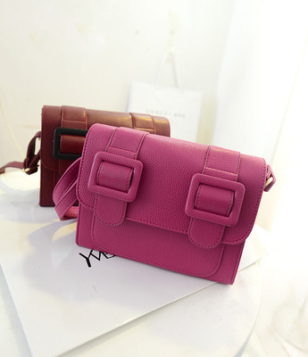 大扣日韩甜美校园小清新纯色配色单肩斜跨潮包 时尚与实用的完美结合